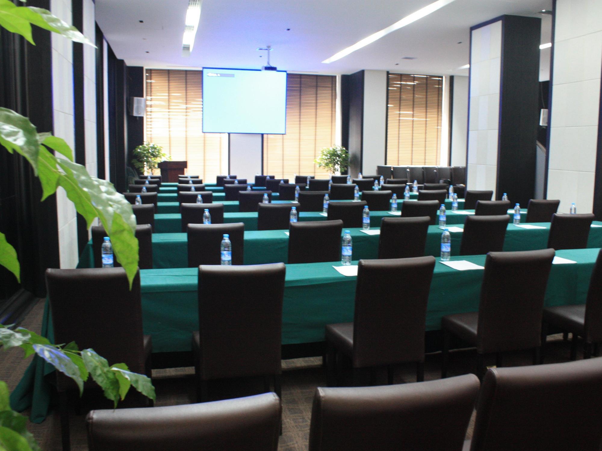 Huayin Huashan Fortune Hotel מראה חיצוני תמונה